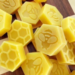Cire d'abeille bio, en pain